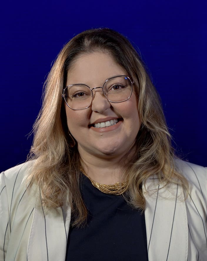 Silvia Fernandes Chaves, Advocacia Fernandes Chaves