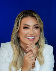 Mayanna Lyra - Grupo ICA